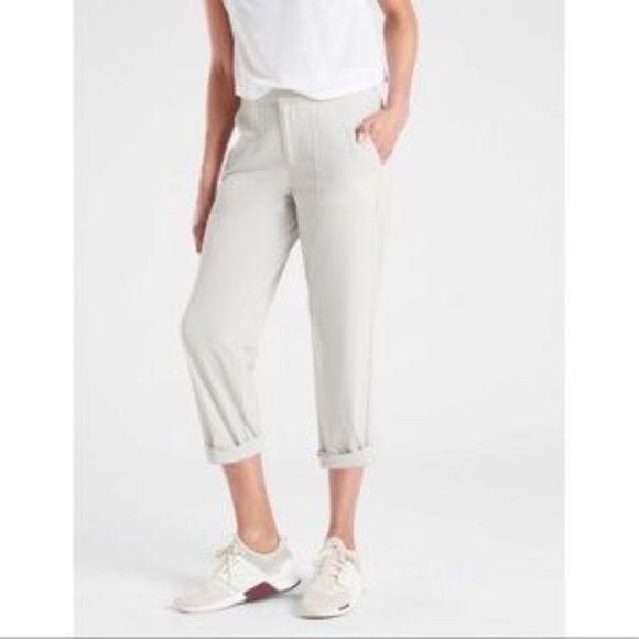 Athleta Pants - Athleta Tribeca Utility Crop-Sz 10